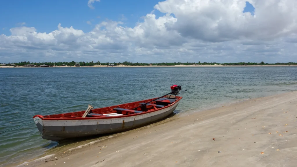 Passeio de barco no Rio Preguiças, Atins, viagem para Lençóis Maranhenses, Maranhão